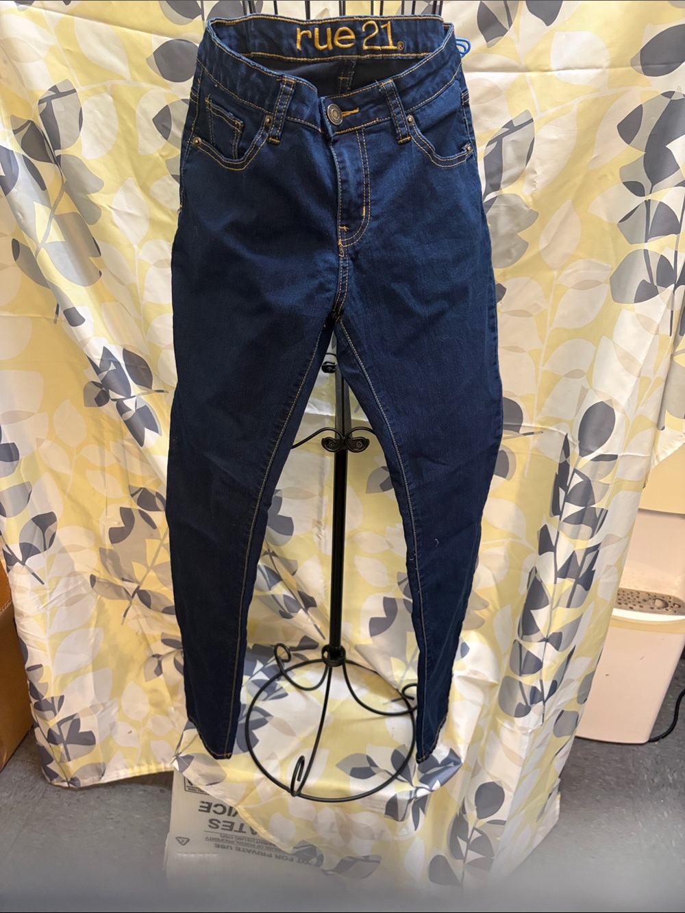 Rue21 Navy High-Rise Skinny Jeans for Women